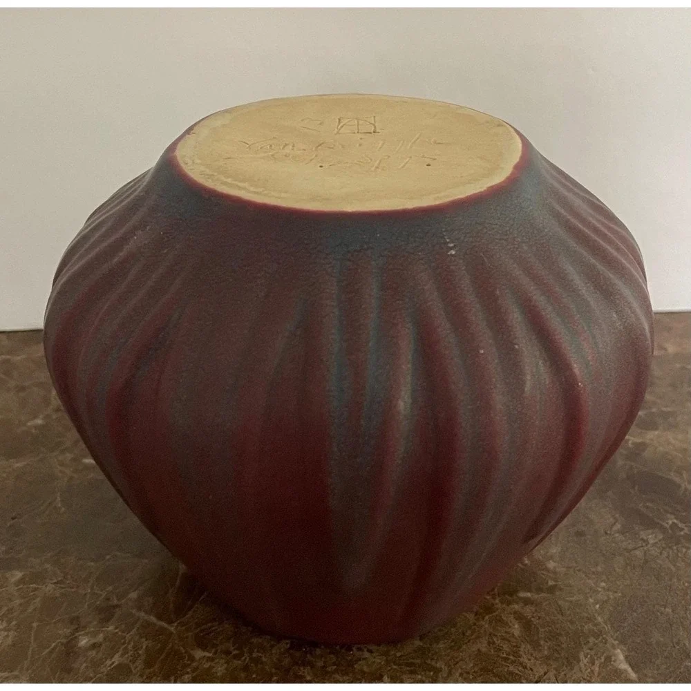 Vtg Van Briggle Art Pottery 1920s Mulberry Yucca Leaves Squat Vase Matte 4.5